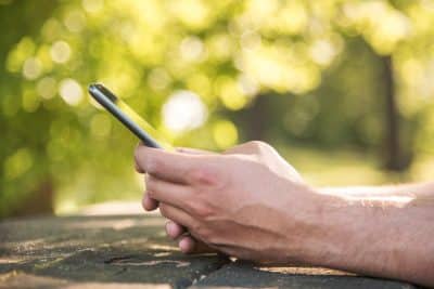 Duelo tecnológico: Samsung vs. Motorola, ¿cuál elegir?