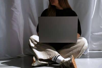 Guía completa 2025: Cómo elegir la laptop ideal para cada necesidad