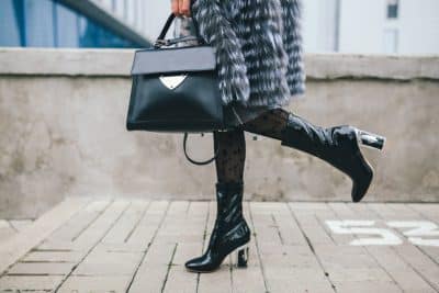 Outfits con botas negras: una mirada actual a una prenda versátil y atemporal