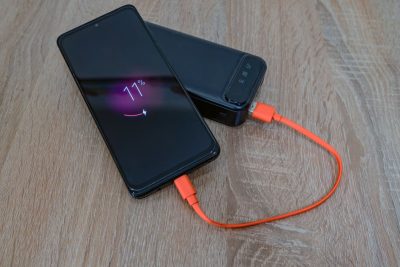 Cómo cuidar y alargar la vida útil de la batería del celular: hábitos simples para que dure más