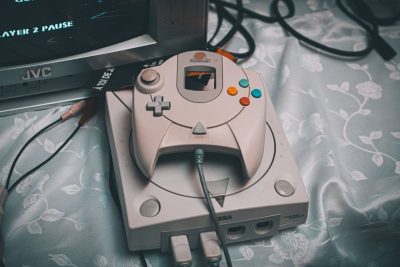 Cómo elegir tu primera consola de videojuegos según tu edad, presupuesto y forma de jugar