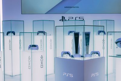 Los mejores juegos para PlayStation 5: títulos imprescindibles para disfrutar al máximo la consola