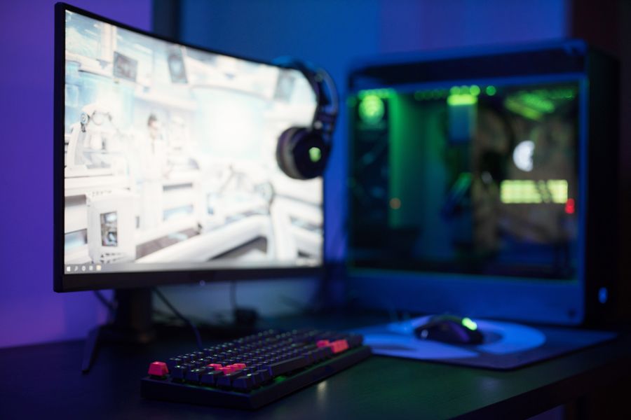 Monitor curvo para juegos gaming