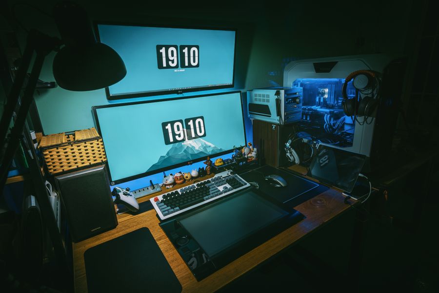 Setup gaming dual monitors 1080p