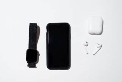 Funda transparente vs con diseño: cuál envejece mejor y cuál protege más