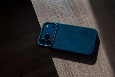 Cómo elegir tu funda según el uso diario: material, borde, soporte y MagSafe